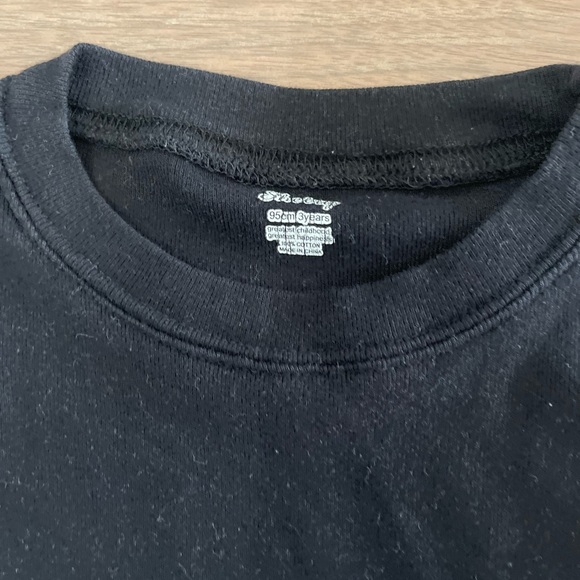 EUC 5 Boys 3T T Shirts - Picture 6 of 10